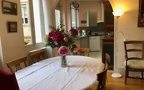 Appartement De Caractere Au Coeur De Poitiers